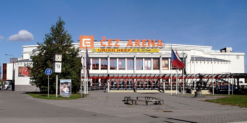 800px-ČEZ_aréna[1]